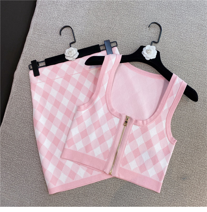 Sleeveless Square Neck Tank Tops